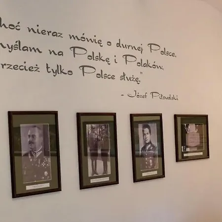 Vakantiehuis Domek - Poczet Dowodcy Pulku Zalom (Czlopa)