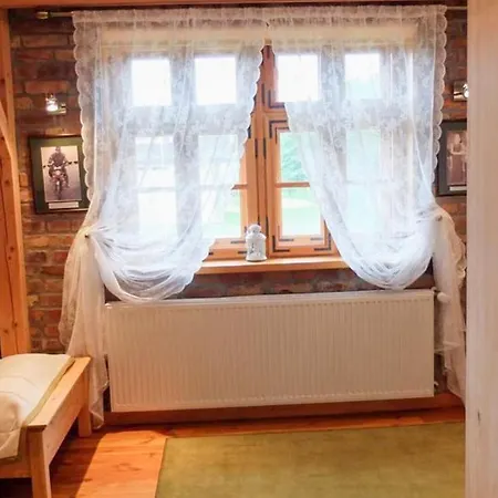 Domek - Poczet Dowodcy Pulku Vakantiehuis Zalom (Czlopa)